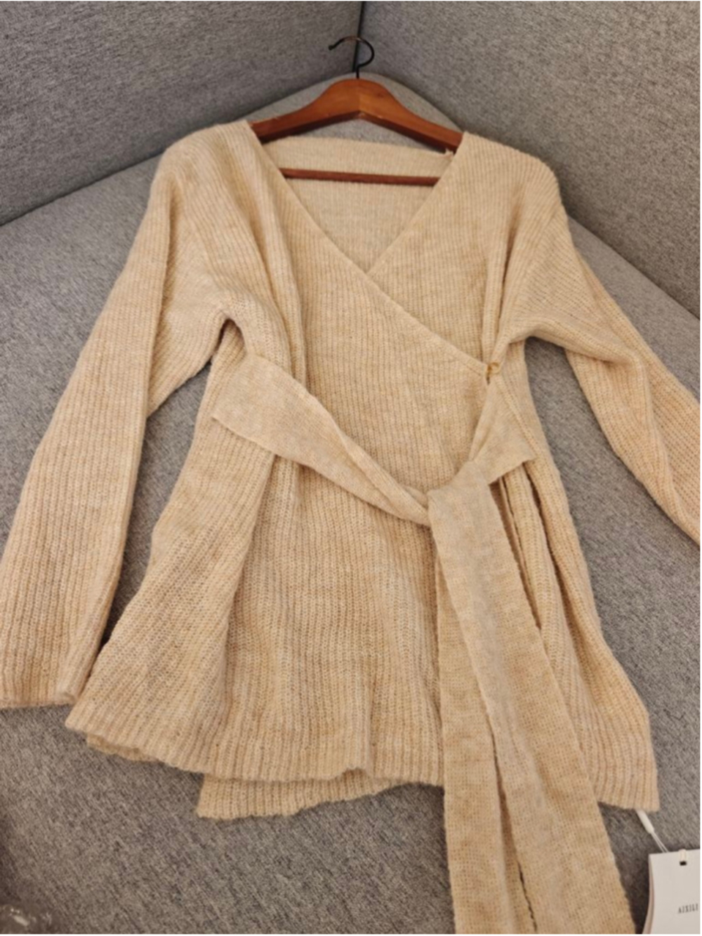 Women's AIXILI Beige V-Neck Wrap Sweater XS
